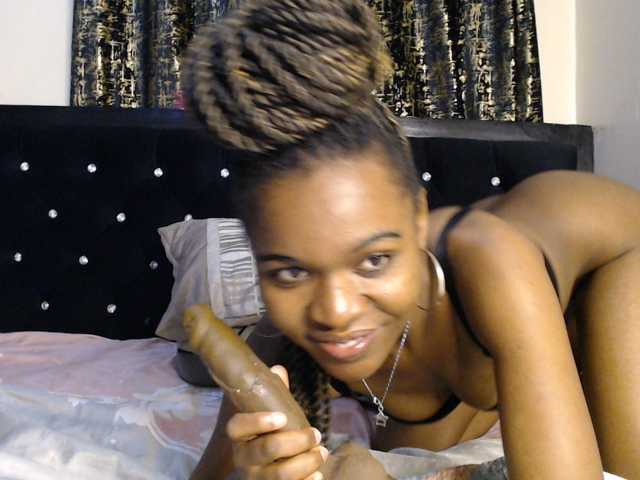 spicyvibee254 live cam preview