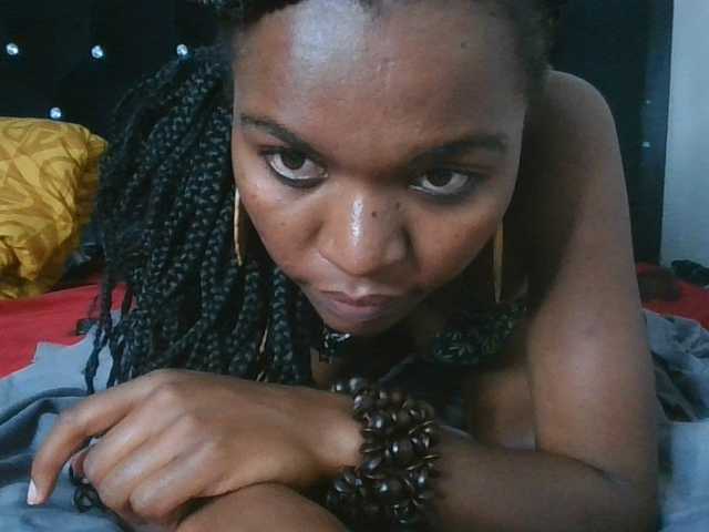 spicyvibee254 live webcam show