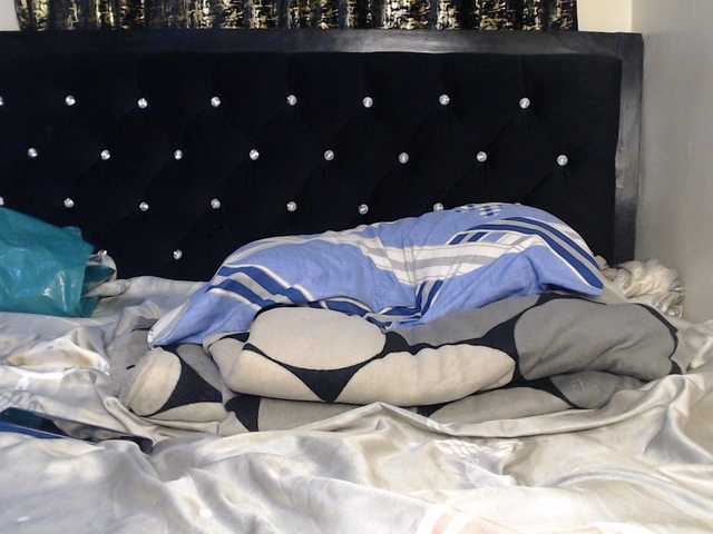 spicyvibee254 live cam on BongaCams