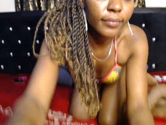spicyvibee254 live cam on BongaCams