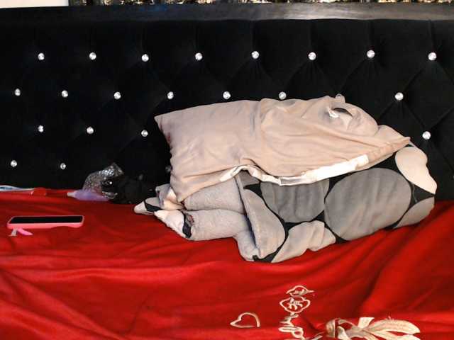spicyvibee254 live cam on BongaCams