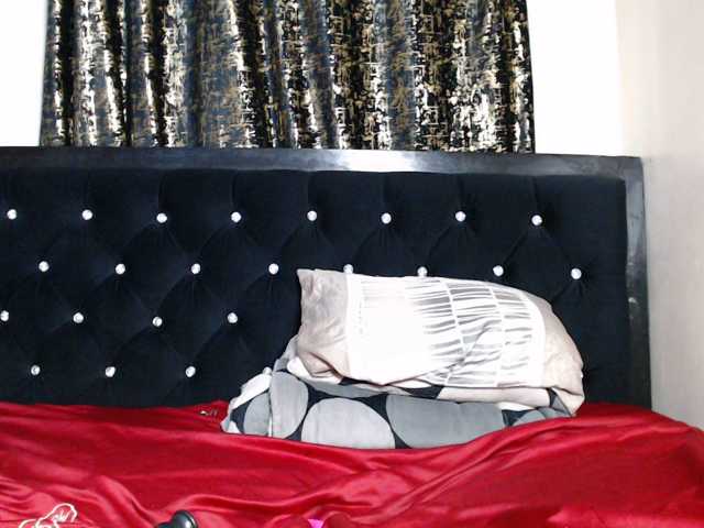 spicyvibee254 live cam on BongaCams