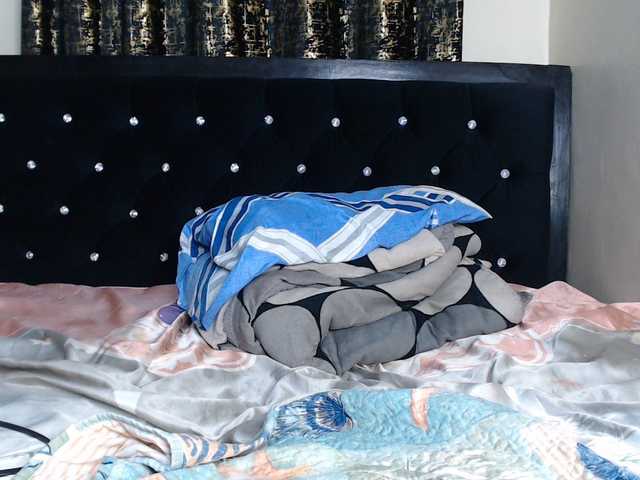 spicyvibee254 live cam on BongaCams