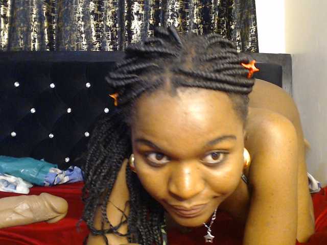 spicyvibee254 live cam on BongaCams