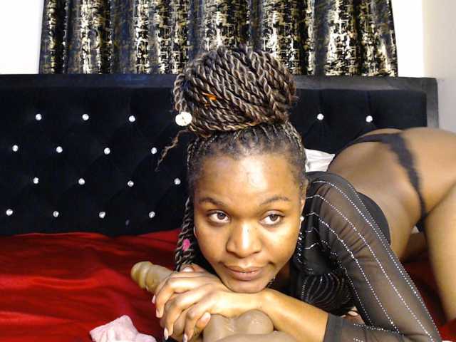 spicyvibee254 live cam preview