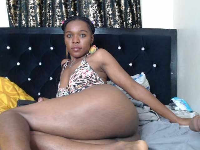 spicyvibee254 live webcam show