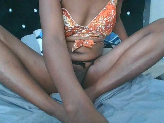 spicyvibee254 live cam on BongaCams