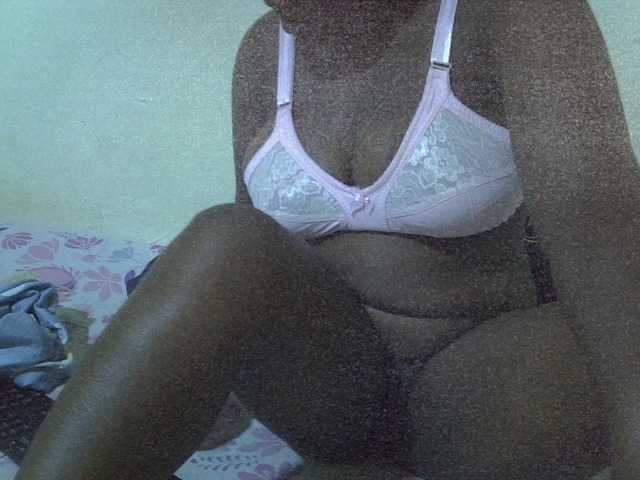 Sexy-arianna live webcam show
