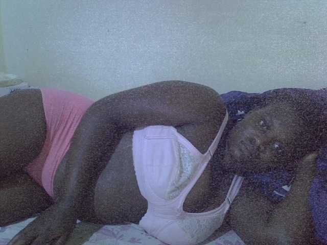 Sexy-arianna live webcam show