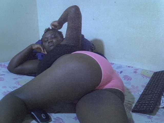 Sexy-arianna live cam on BongaCams