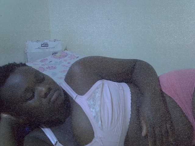 Sexy-arianna live webcam show