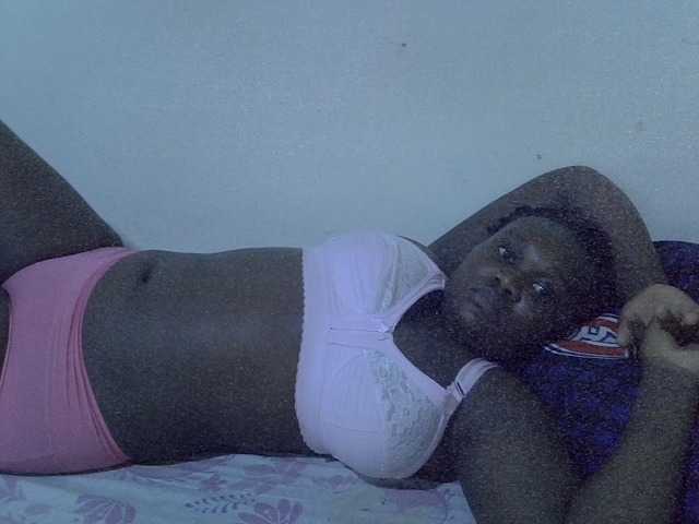 Sexy-arianna live webcam show