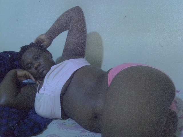 Sexy-arianna live cam on BongaCams