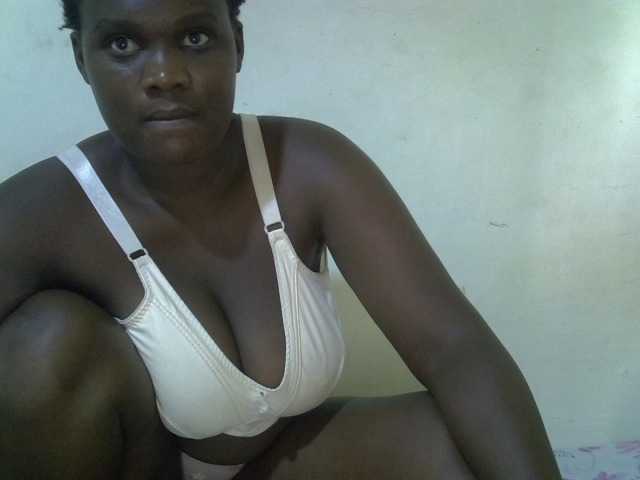 Sexy-arianna live cam on BongaCams