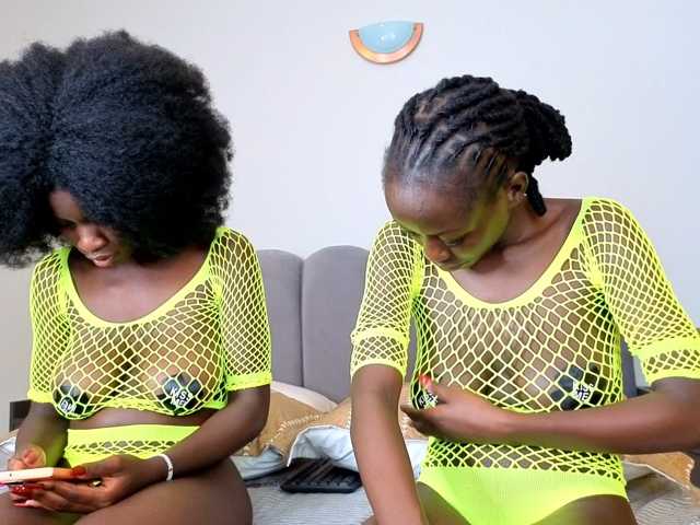 Ebony-Goddesses live cam on BongaCams