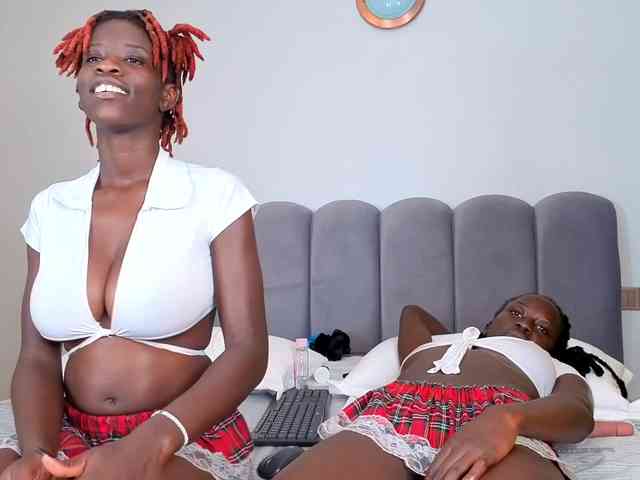 Ebony-Goddesses webcam