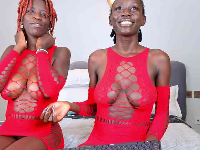 Ebony-Goddesses webcam