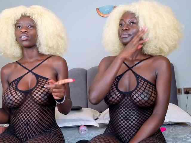 Ebony-Goddesses webcam