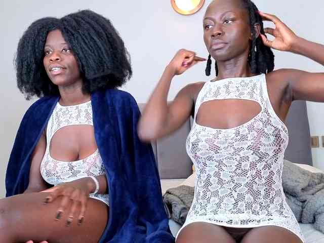 Ebony-Goddesses webcam