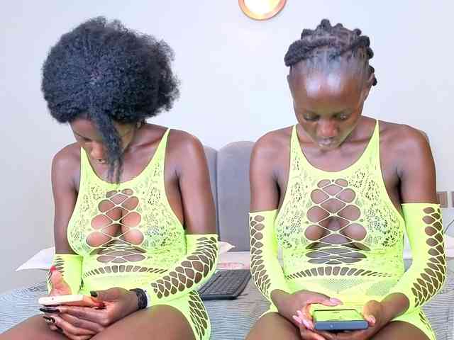 Ebony-Goddesses webcam