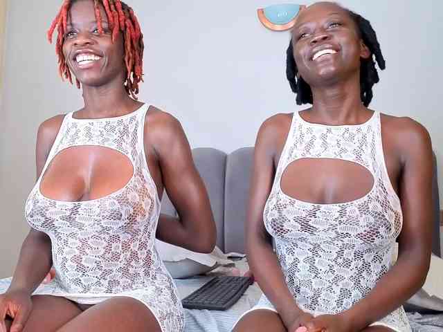 Ebony-Goddesses webcam