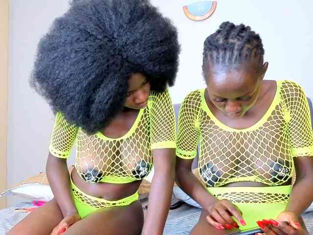 Ebony-Goddesses webcam