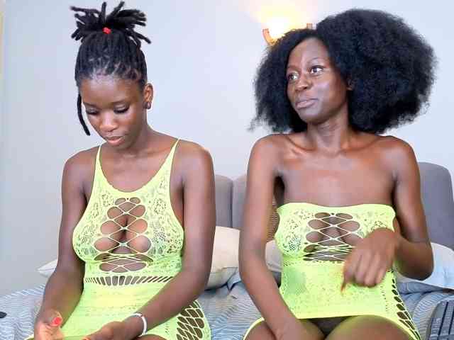 Ebony-Goddesses webcam