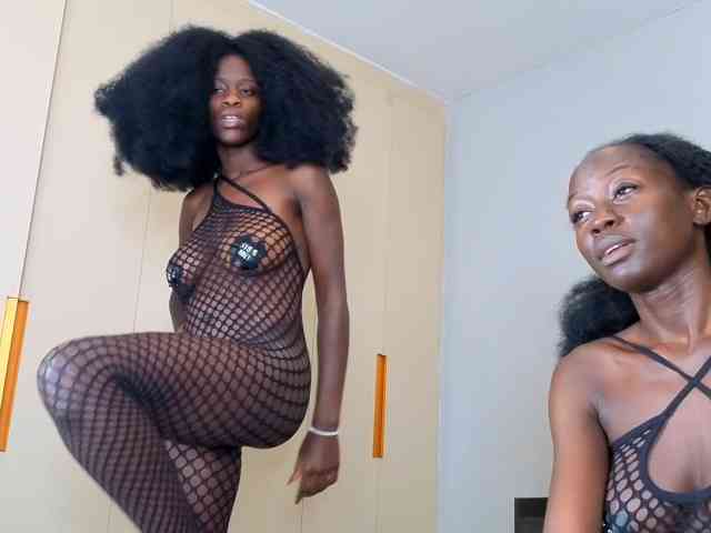 Ebony-Goddesses webcam