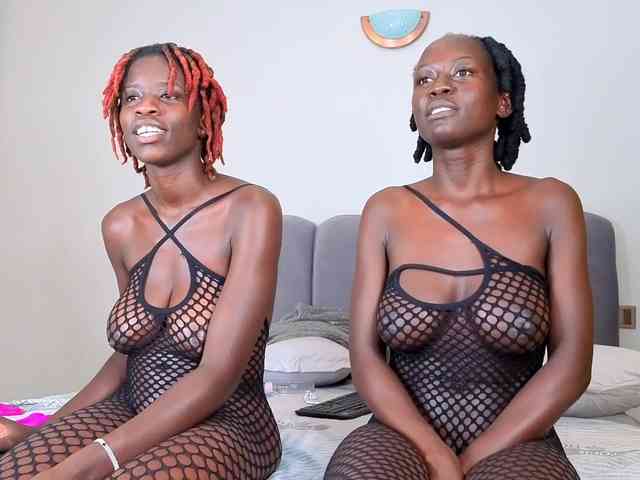 Ebony-Goddesses webcam