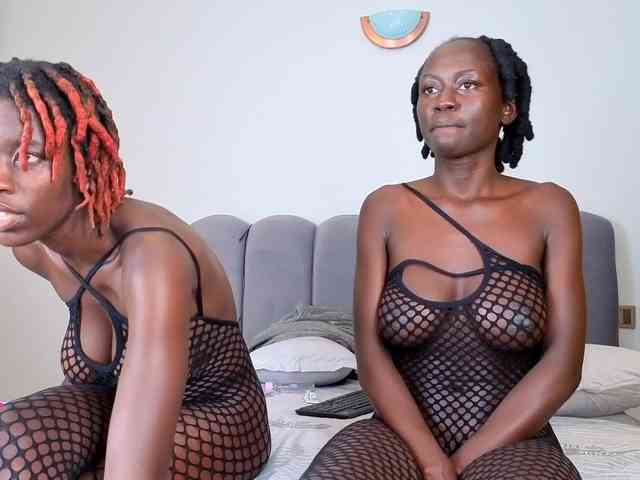 Ebony-Goddesses webcam
