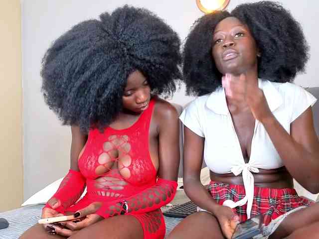 Ebony-Goddesses webcam