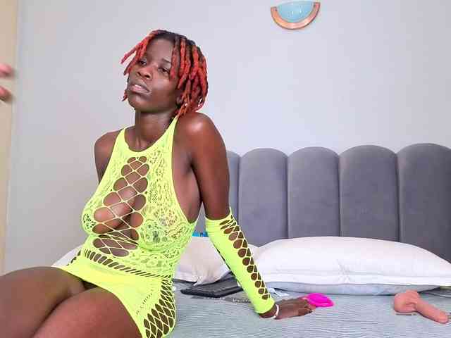 Ebony-Goddesses webcam