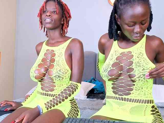 Ebony-Goddesses webcam