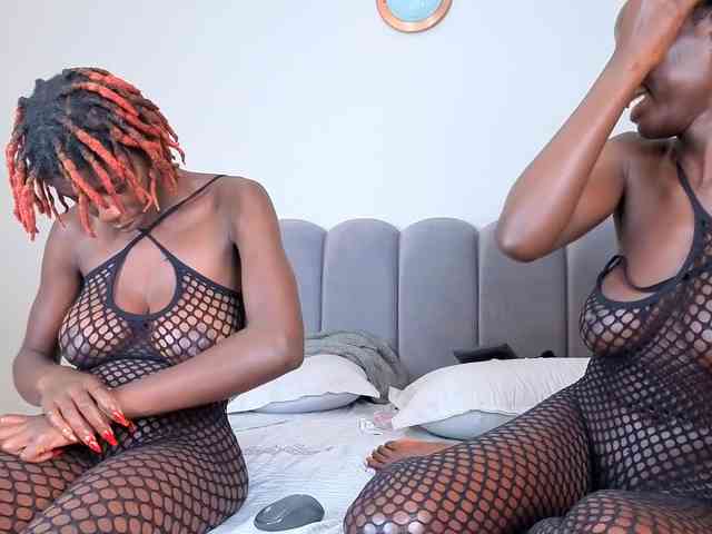 Ebony-Goddesses webcam