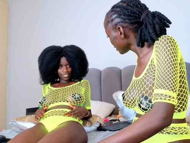 Ebony-Goddesses webcam