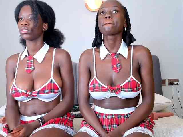 Ebony-Goddesses webcam