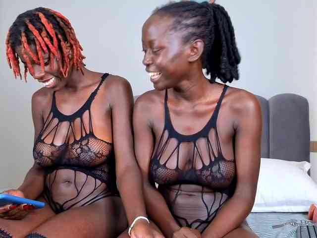 Ebony-Goddesses webcam