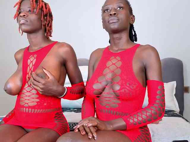 Ebony-Goddesses webcam