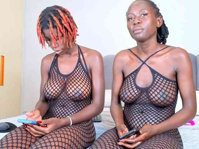 Ebony-Goddesses webcam
