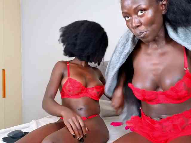 Ebony-Goddesses webcam