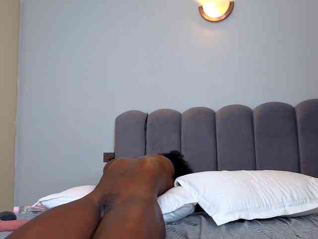 Ebony-Goddesses webcam