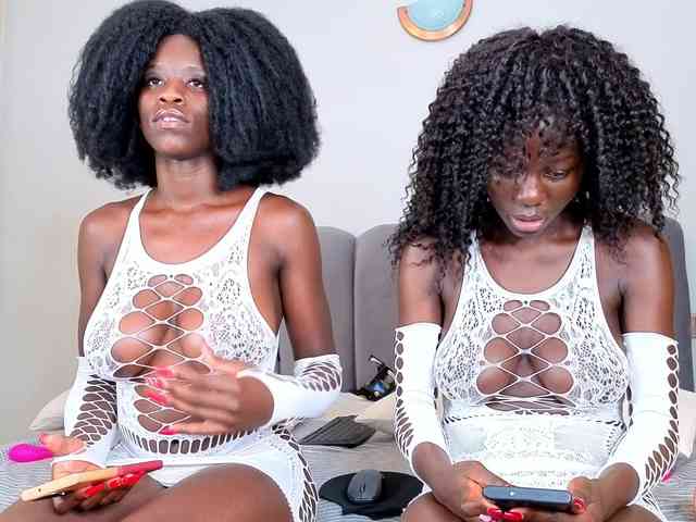 Ebony-Goddesses webcam