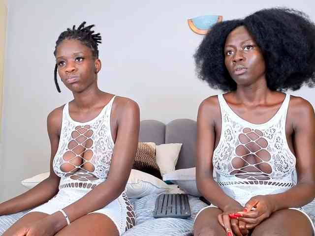 Ebony-Goddesses webcam