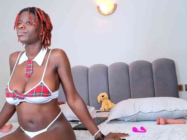 Ebony-Goddesses webcam