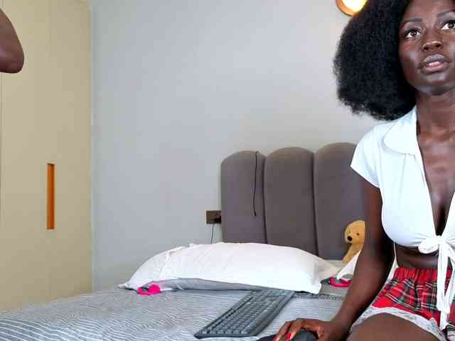 Ebony-Goddesses webcam