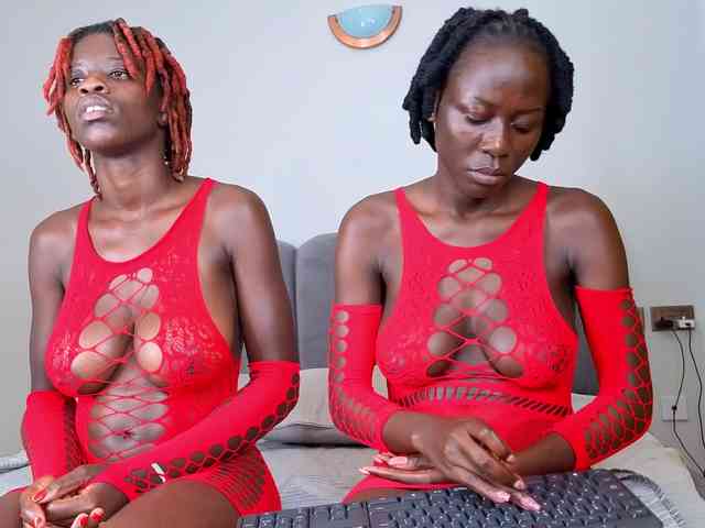 Ebony-Goddesses webcam