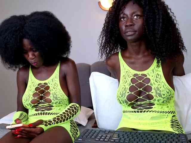 Ebony-Goddesses webcam