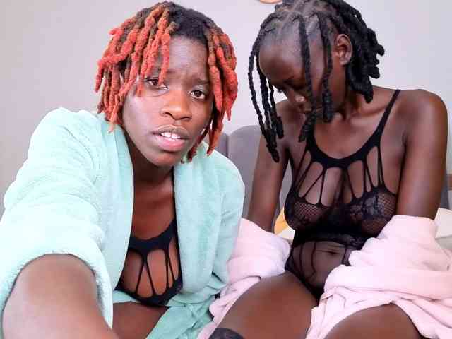 Ebony-Goddesses webcam
