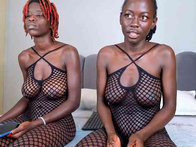 Ebony-Goddesses webcam