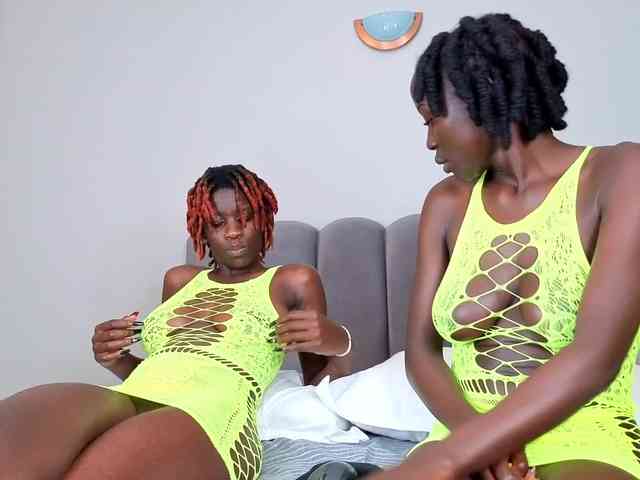 Ebony-Goddesses webcam